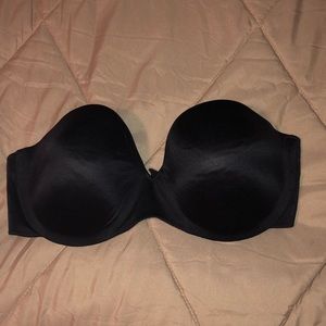 Black Strapless Bra